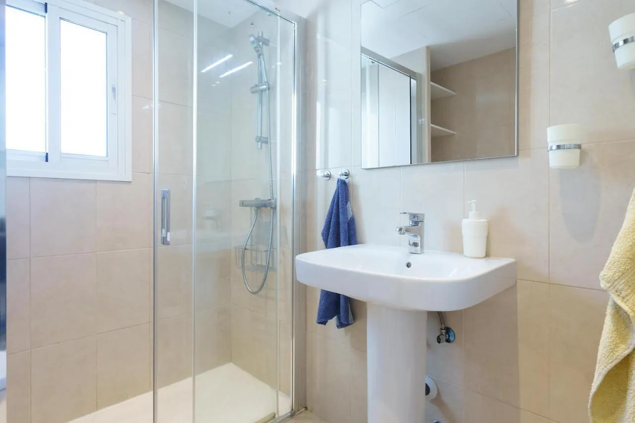 Apartment Acapulco فوينخيرولا